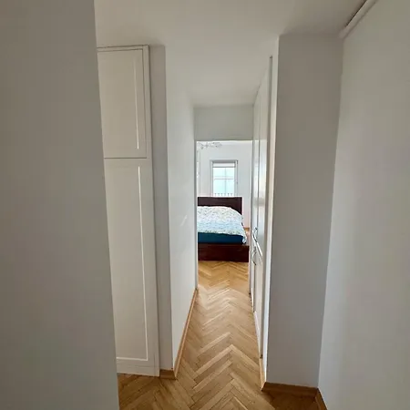 Apartment Sliska Location, High Standard