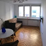 Sliska Location, High Standard Warschau