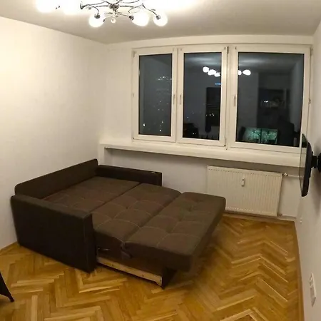 Sliska Location, High Standard